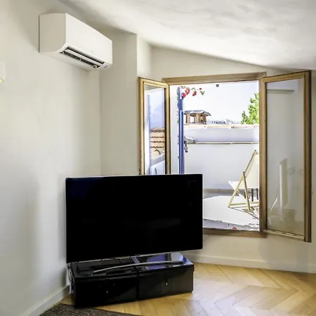 A2 Staywizus-duplex Vieil Sea View, 3 Bdr, Ac, Terrasse Антіб