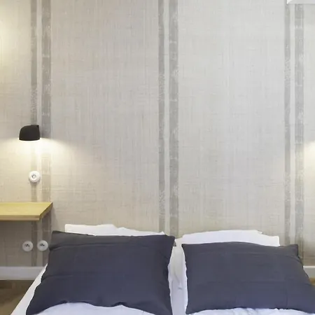 A2 Staywizus-duplex Vieil Sea View, 3 Bdr, Ac, Terrasse Антіб